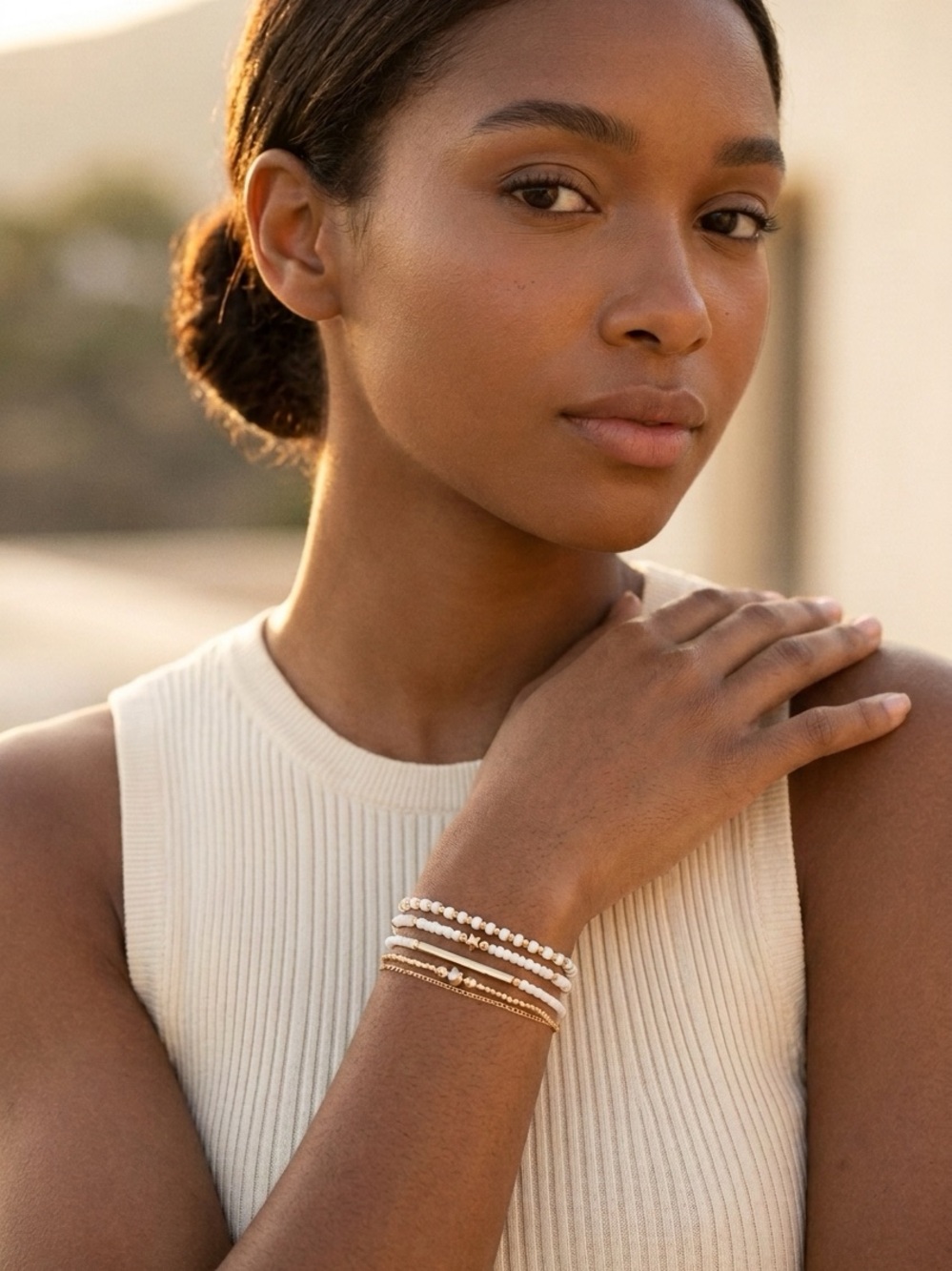 Delicate Pearl & Gold Beaded Bracelet Set - Cream and Gold